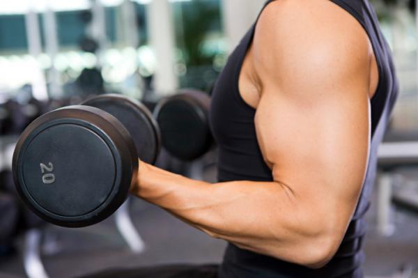 5 Astuces Simples Pour accélérer votre Métabolisme 9 L'Homme De Faire De La Formation De Poids