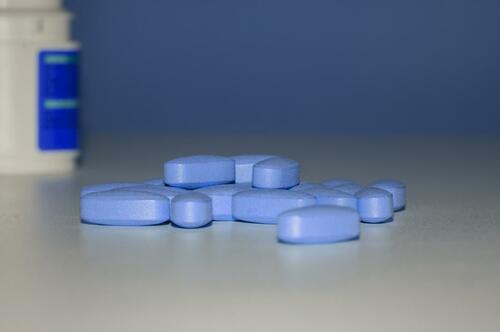 Le Viagra Est Mauvais Pour Nous? Effets secondaires de la Façon de Prendre Soin et de 1 votresante.club votresante.club blue pills 1