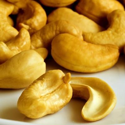 Calories dans les Noix de Cajou - Types, Caractéristiques et des Conseils 2 les noix du brésil-noix de cajou