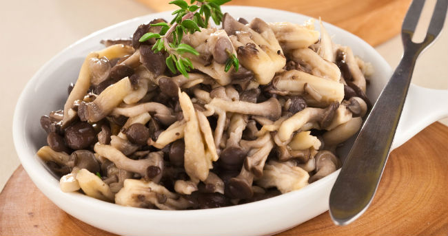 Les 6 Aliments les Plus Denses en Nutriments, il Devrait Être dans votre Régime alimentaire 15 Champignon shimeji
