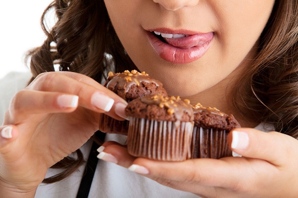 5 Signes Que Vous Avez un penchant pour les Sucreries 12 votresante.club votresante.club comer bolinho