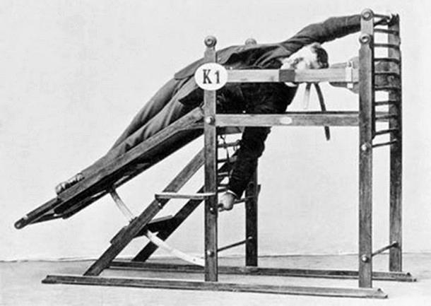 Comme pour le Peuple, Qu'elle soit Exercée dans les Siècles Passés? 34 gear-vintage-2