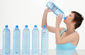 L'hyperglycémie Qui est, Ce que les Symptômes Sont et de quoi Faire 3 les symptômes de l'hyperglycémie-boire de l'eau