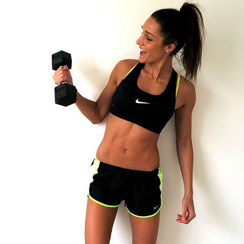 Découvrez toutes les Anonymes, qui ont Gagné Beaucoup d'Argent avec un Profil de remise en forme sur Instagram 28 kayla