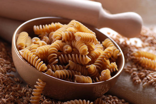 15 Aliments qui sont Riches en hydrates de carbone, une Bonne 1 votresante.club votresante.club macarrao integral
