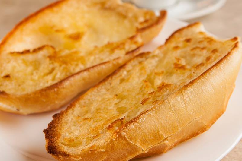 Calories dans Pain, le français - Type, les Caractéristiques et Conseils 4 le pain sur la plaque