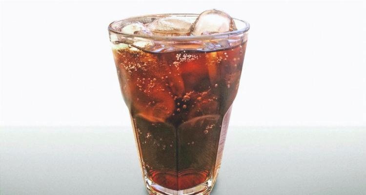 15 Aliments qui Cardiologues Veulent les supprimer à partir de votre Régime alimentaire 9 le liquide de refroidissement