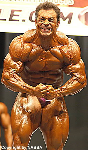 Bodybuilder Fernando Sardinha - Alimentation, de la Formation, des Mesures, des Photos et des Vidéos 3 personnes-1