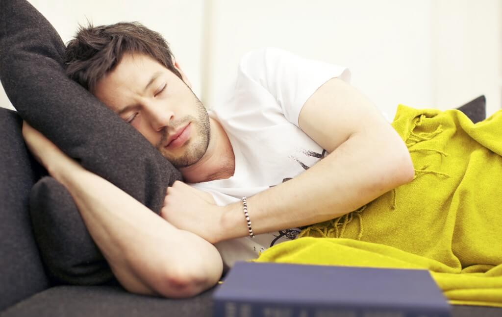 6 Choses que Vous Ne Devriez Jamais faire Avant une séance d'Entraînement 7 Prendre une sieste avant