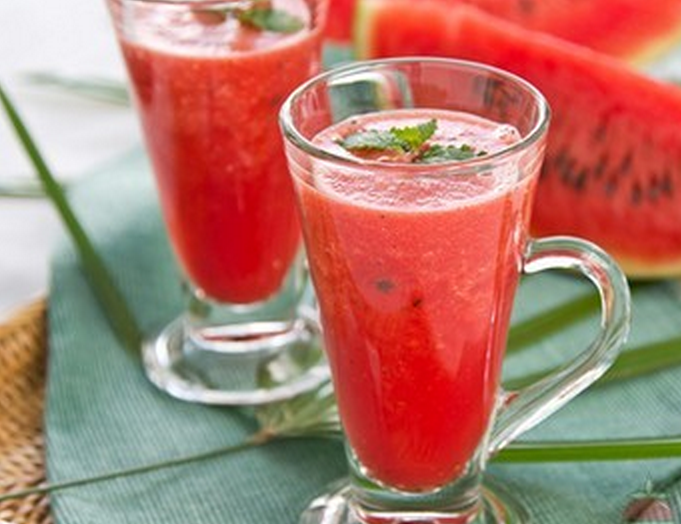 Le jus de Melon vous fait perdre du poids? Des conseils et des Recettes 6 votresante.club votresante.club suco de melancia
